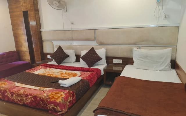 Hotel Le Cashew By A1Rooms