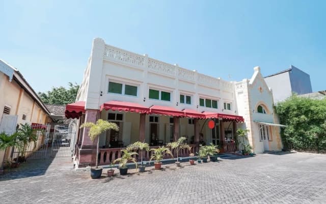 OYO 1534 Damai Residence