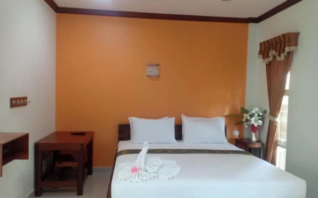 Capital O 75415 Nanthachart Riverview Resort