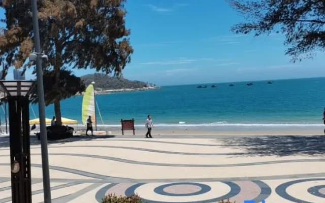 Dongshan Beautiful Island Holiday Inn