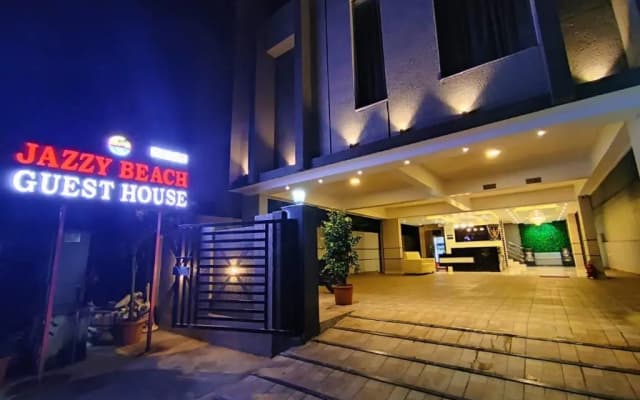 Jazzy Beach Guest House