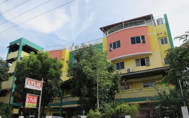 Lylie Hotel