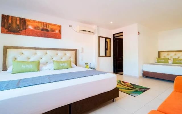 Hotel Vanguardia Real