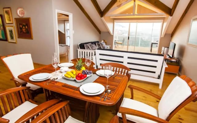 Four Seasons Guesthouse