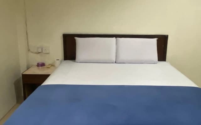 Hotel O Gold Hill Hotel