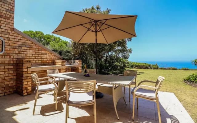Sea Cliff Condo