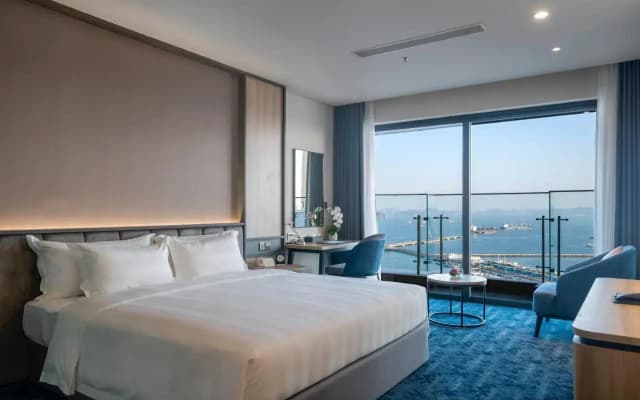 Wyndham Garden Legend Halong