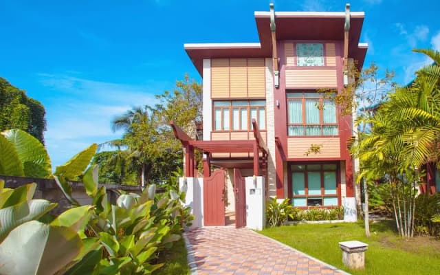 Amatapura Beach Villa 1