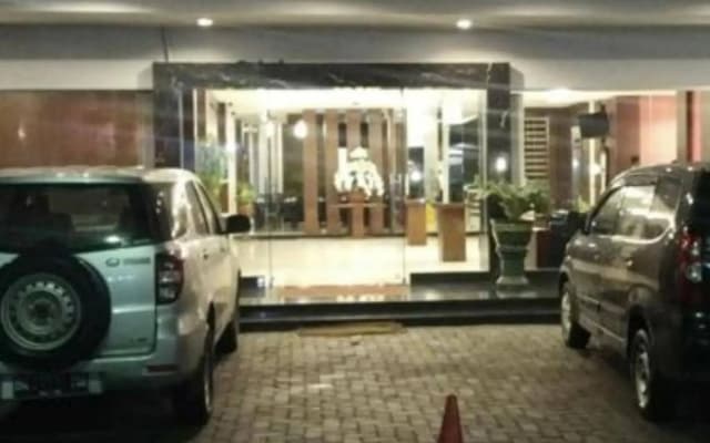 Grand Mega Hotel