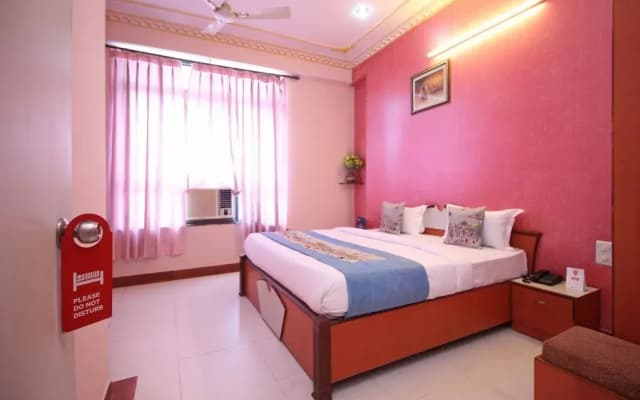 FabHotel Maharani