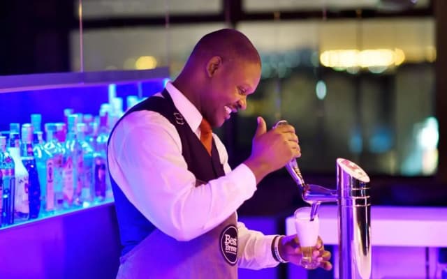 Отель Four Points By Sheraton Nairobi Hurlingham