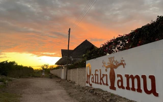 Rafiki Tamu Residential Resort