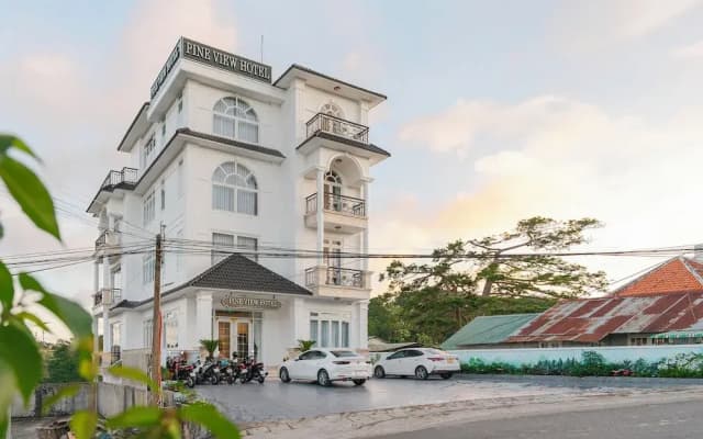 Pine View Hotel Dalat