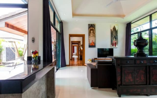 Emotion 2 Villa by Jetta