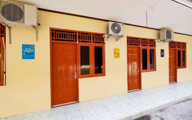 Griya Widya Syariah by OYO Rooms