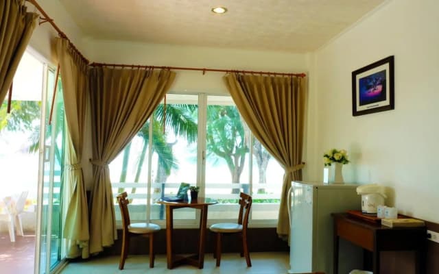 Laem Sing Natural Beach Resort