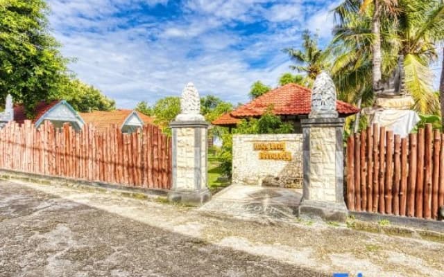 Megaland Bungalow