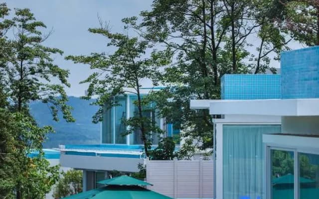 Moganshan High Mountain Forest Adventure Park · Xuan Yong Shilily Hotel