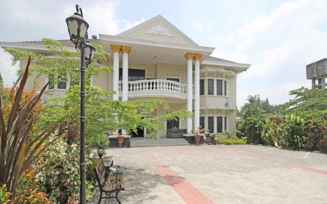 RedDoorz near UMY Yogyakarta