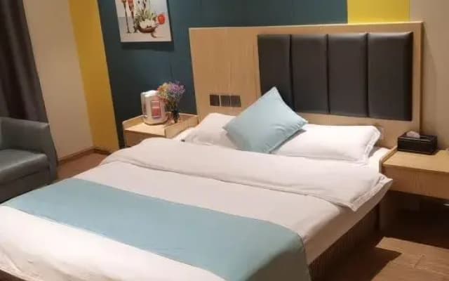 Zhongshan Wenhua Fashion Hotel