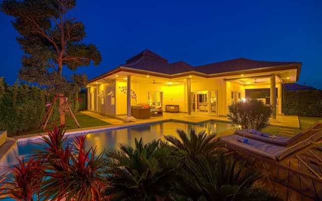 Modern 3 Bedroom Pool Villa MP67