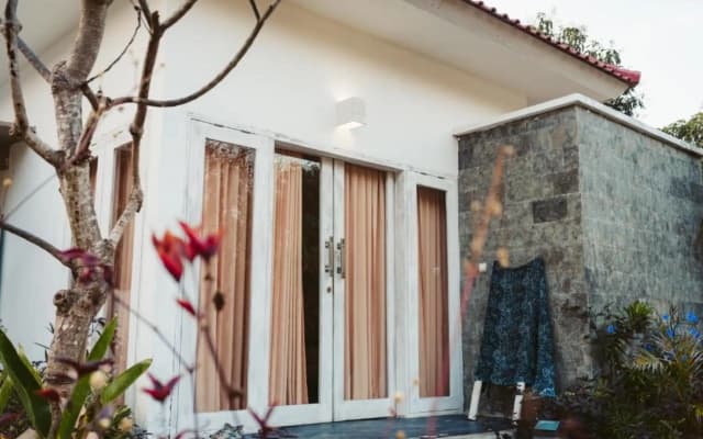 Lemon Hostel