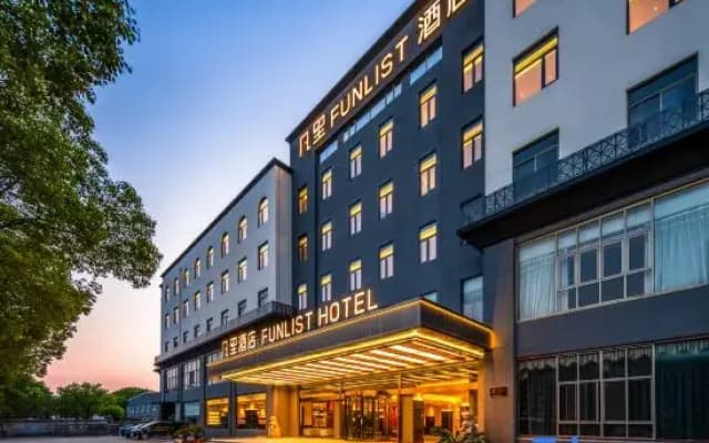 Feelinn FUN LIST Hotel