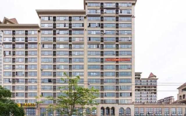 Fangchenggang Flange International Hotel (Sunshine Coast Branch)