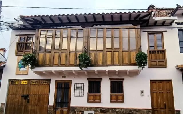 Aparta Hotel Los Tucanes