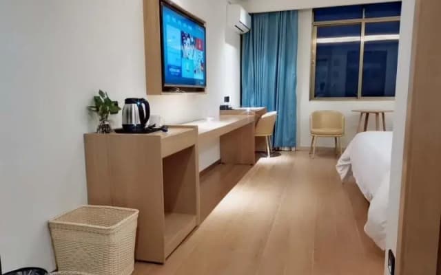 Greentree Inn Guangdong Zhanjiang Donghai Island E