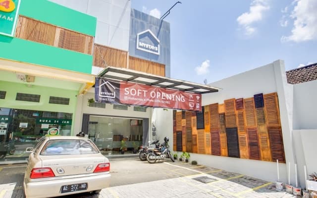 Mystays by OYO Rooms