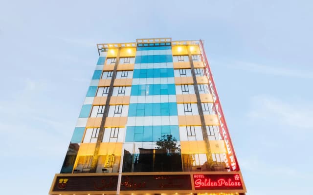 Capital O 8565 Hotel Golden Palace