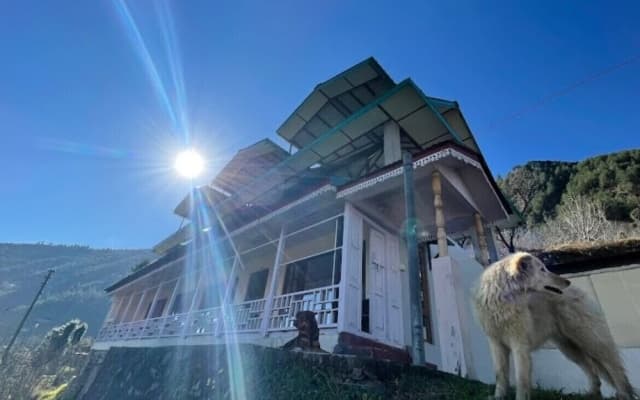 AJ Himalayan Homestay