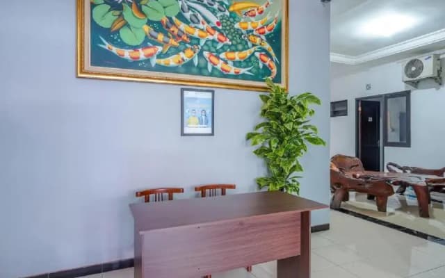 Holistay Surabaya by OYO