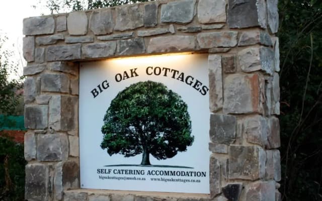 Big Oak Cottages