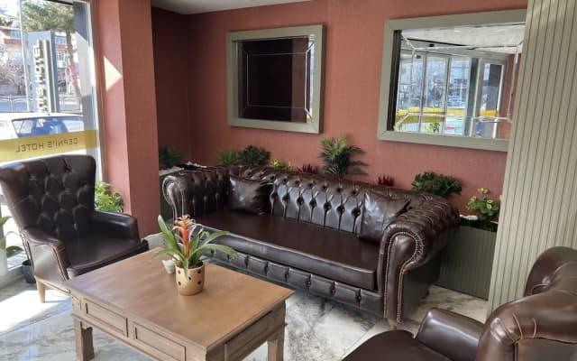 Cepnis Hotel