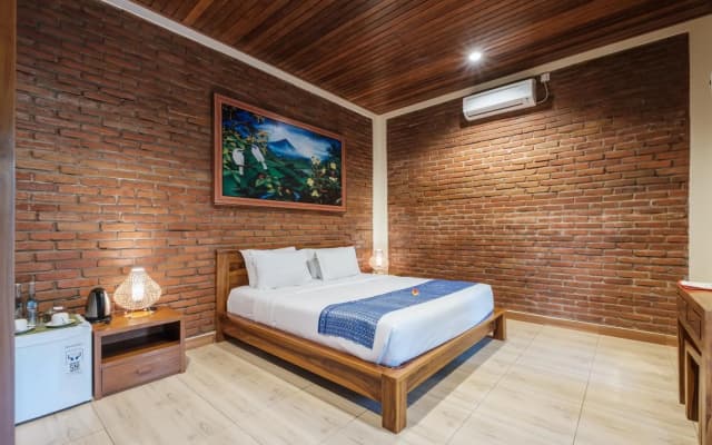 Dhiari Guest House