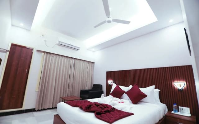 The Swagath Grande By Zeeyatt Regency