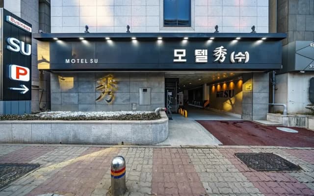 Gwangju Sangmu Su Hotel