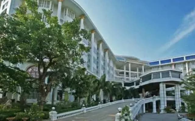 Hermitage Hotel & Resort