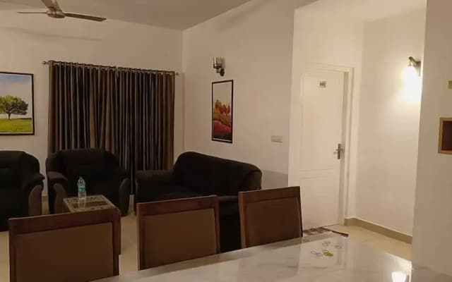 Serenity Hotel
