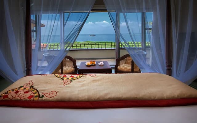 Niraamaya Retreats Backwaters & Beyond