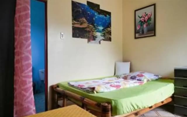 Gialyn's Bed and Breakfast