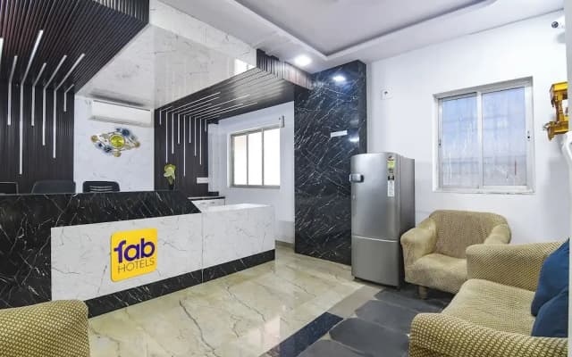Fabhotel Westin Regency