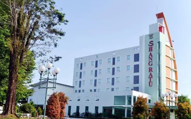 Shang Ratu Hotel