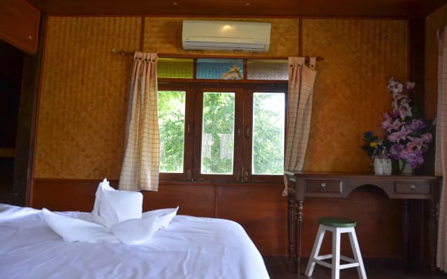 Romantic Time Mountain Resort