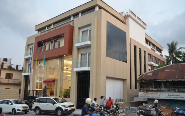 Hotel Mansha Regency