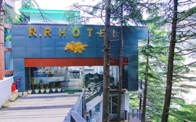 Rr Hotel By Sonachi