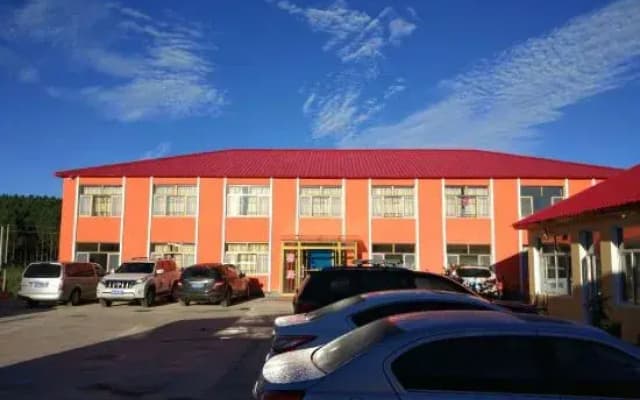 Chenglong Hotel (Ulan Butong Grassland Scenic Area)