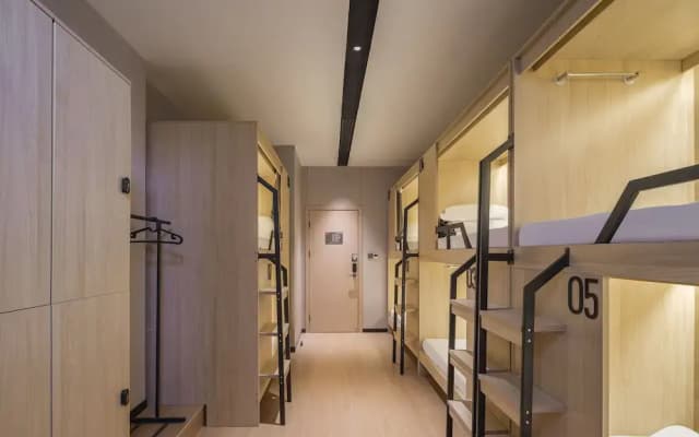 Shanghai Hills&Dengba Youth Hostel